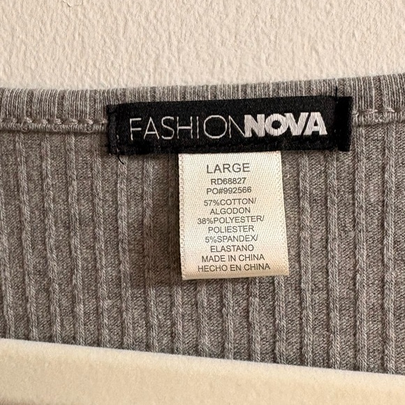 Fashion Nova Grey Ribbed V-Neck Short Sleeve Midi Dress - Picture 2 of 2